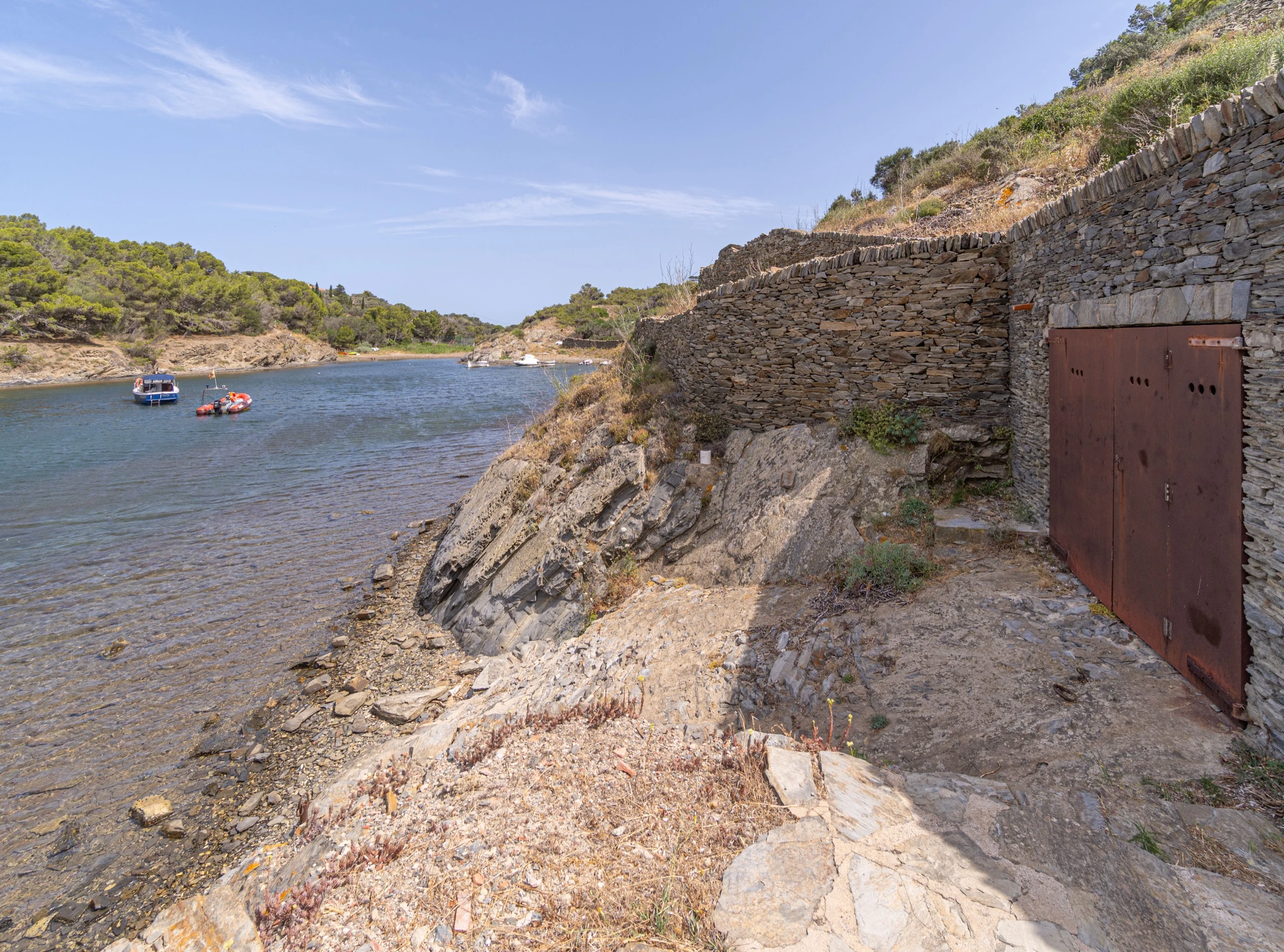 Cala Calders, Cadaqués en Cadaqués, imagen 12 de la galería