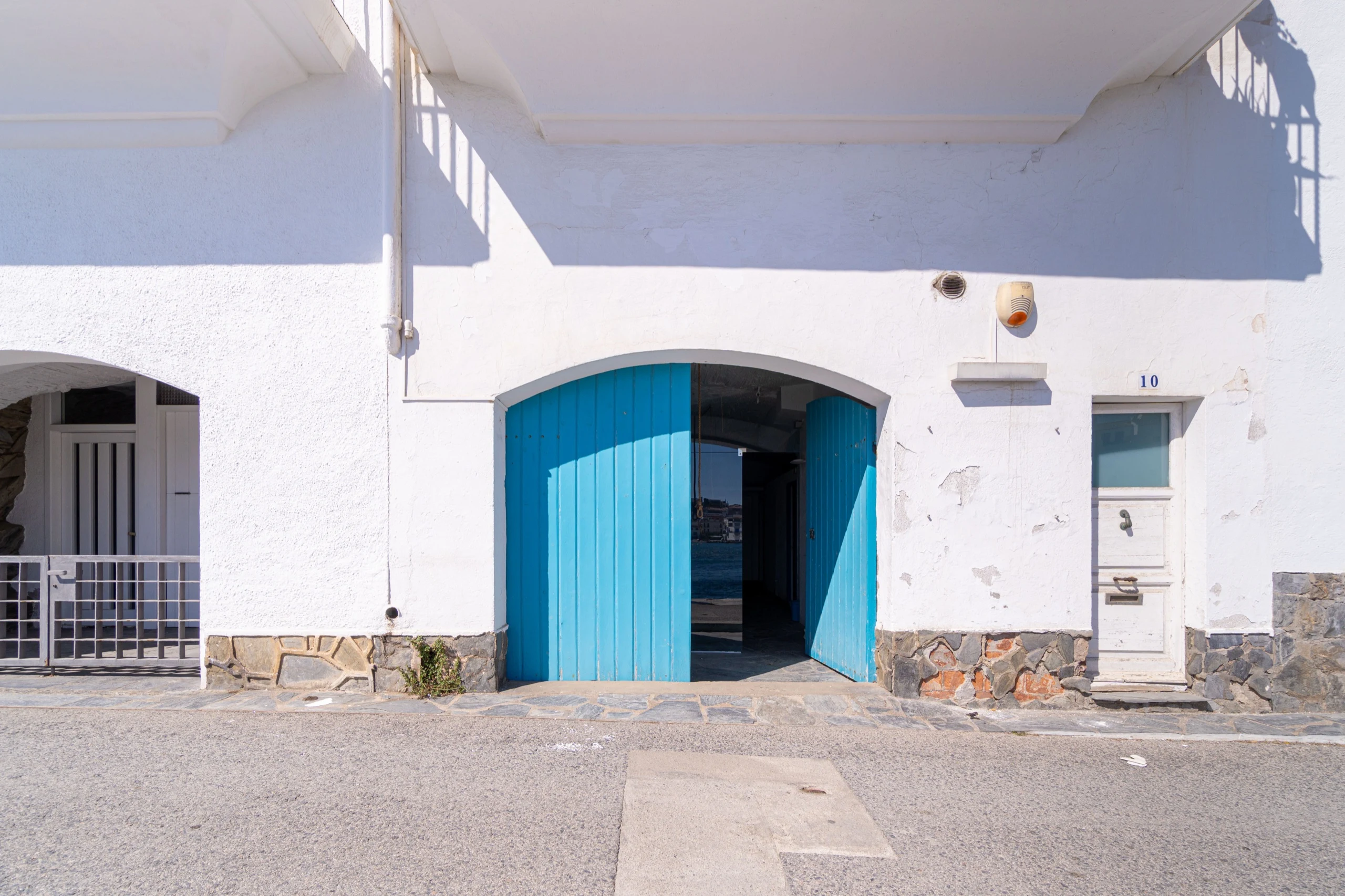 Propiedad Excepcional en Primera Línea de Mar en Cadaqués, imagen 8 de la galería